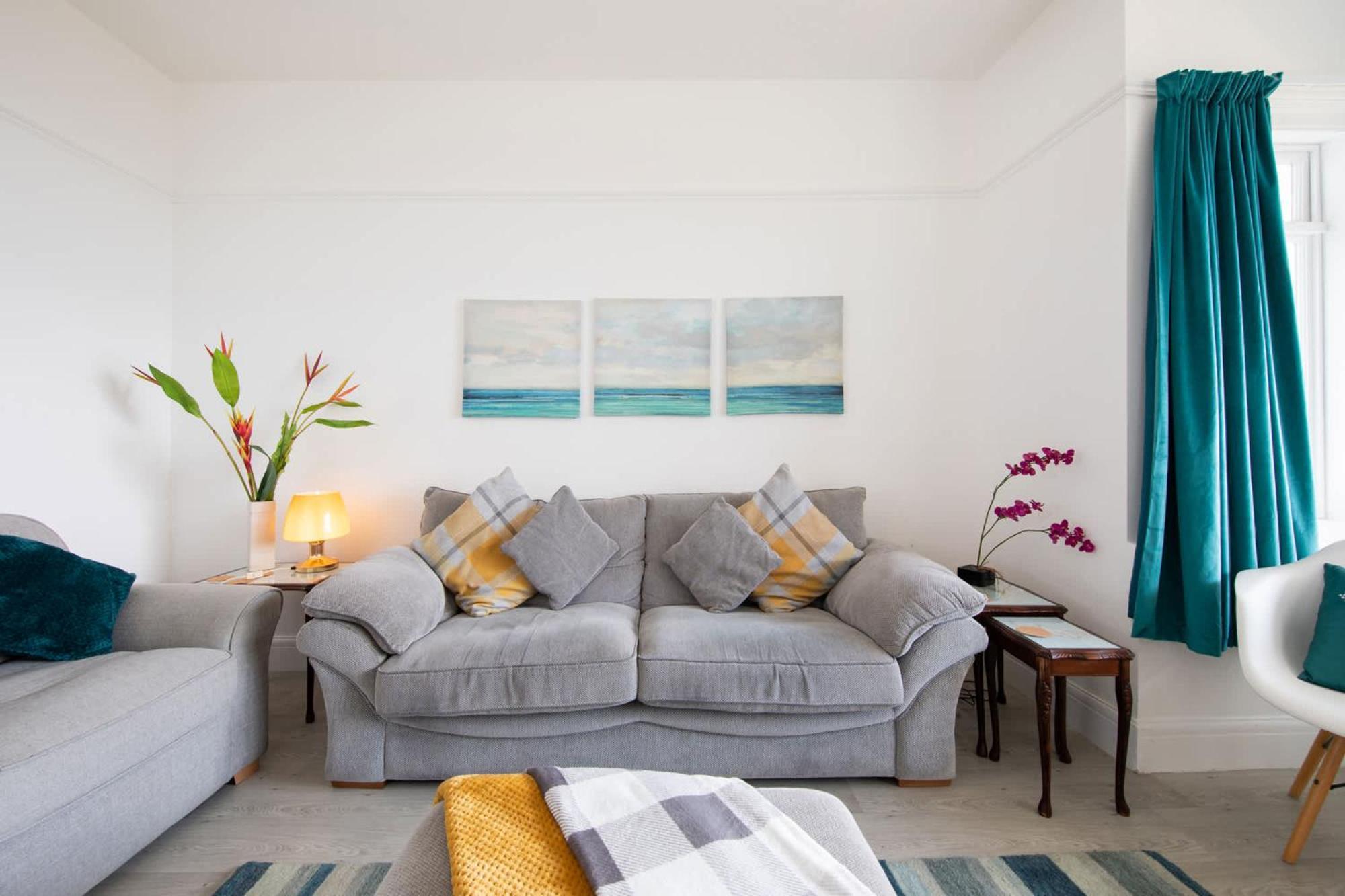 Absolute Beachfront With Decked Garden Oasis And Views Bognor Regis Exteriör bild